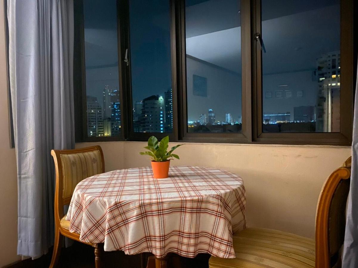 Omni Tower Cozy Apartment Nana Bts 曼谷 外观 照片